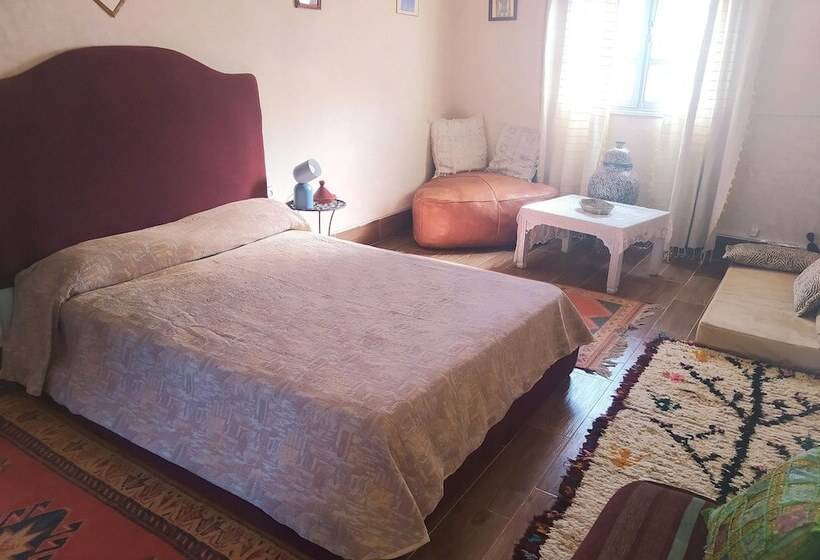 Апартаменты Комфорт 1 Спальня, Auberge Le Petit Jardin