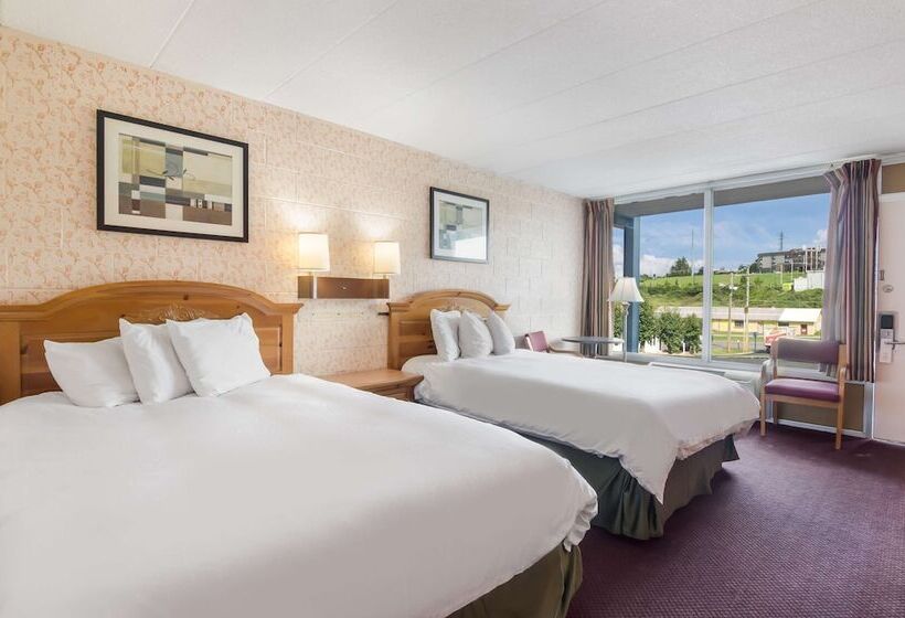 Номер Стандарт 2 Двуспальные Кровати, Americas Best Value Inn Wytheville