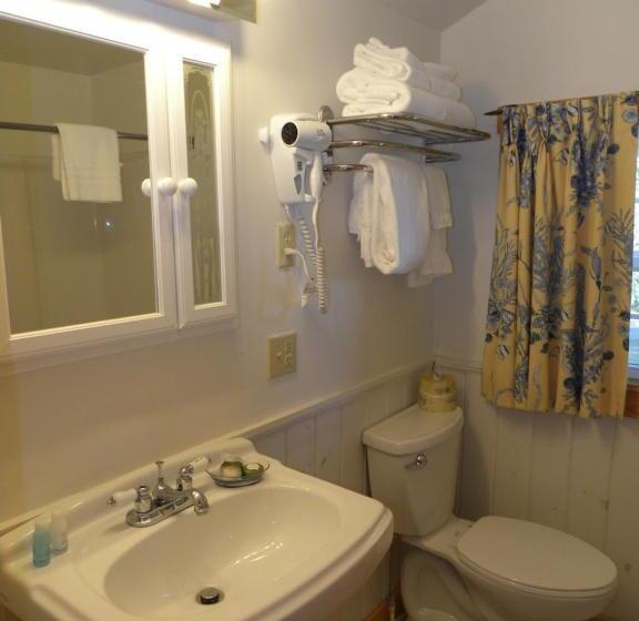 수피리어 코티지, Colonial Gables Oceanfront Village