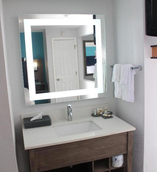 스위트 도시 전망, La Quinta By Wyndham Oceanfront Daytona Beach