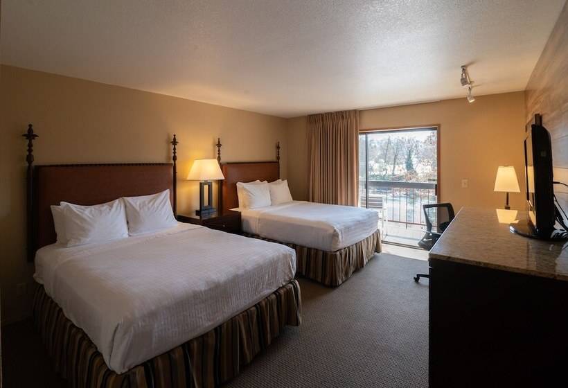 Номер Стандарт 2 Двуспальные Кровати, Riverside Inn