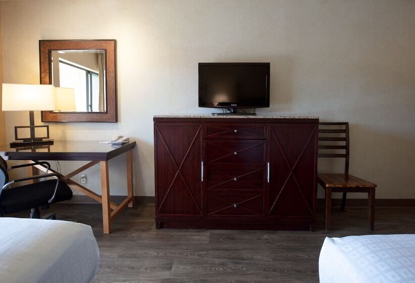Номер Стандарт 2 Двуспальные Кровати, Riverside Inn
