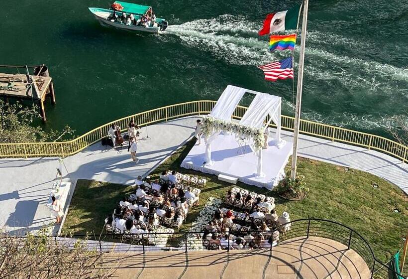 Sviitti Uima-allas, South Shore Villa Armonia Luxury Boutique