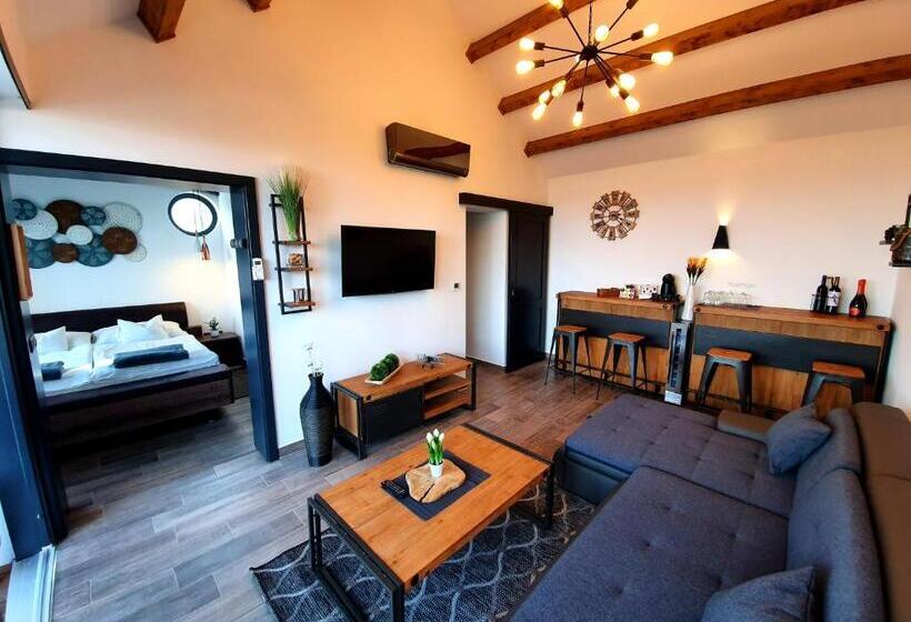 غرفة سوبيريور سرير كينج, Bagoly Wellness Apartman