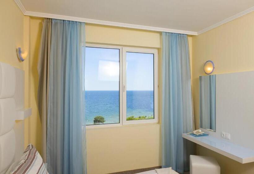 Семейный Номер, Perla Beach Club   All Inclusive
