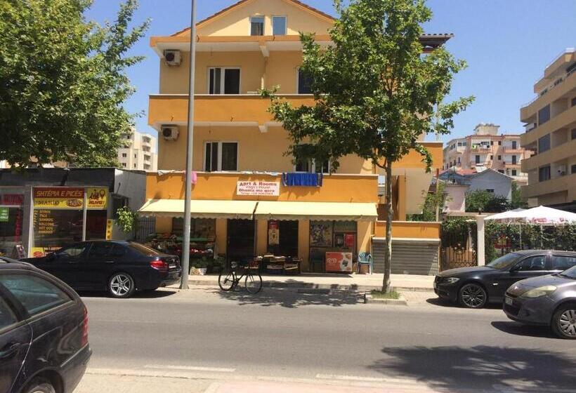Camera Tripla Standard, Vogli S House Apartments & Rooms