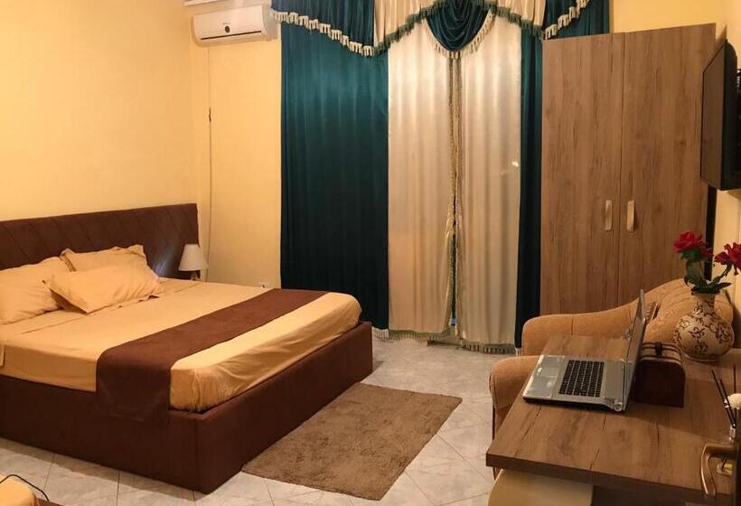Appartamento Superiore 1 Camera da Letto, Vogli S House Apartments & Rooms