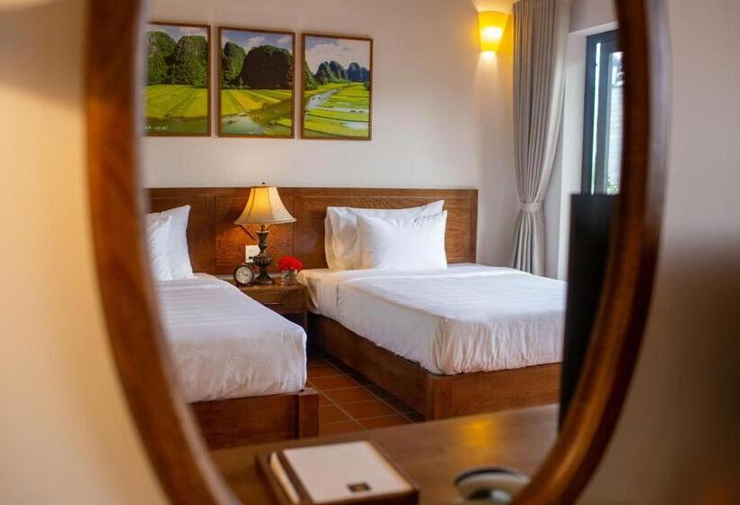 اتاق لوکس با چشم‌انداز باغ, Bai Dinh Garden Resort & Spa