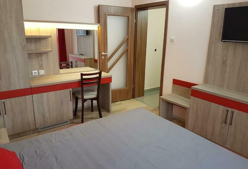 Номер Стандарт с Балконом, Ego 2 Guesthouse