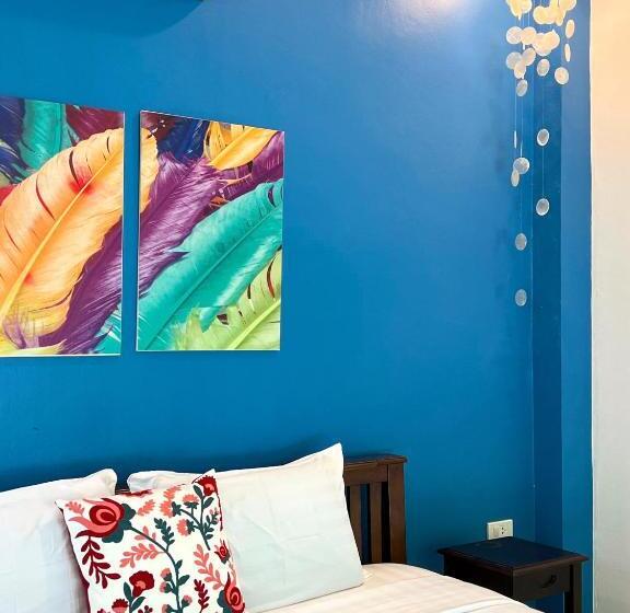 풀장 전망 디럭스 룸, The Snug Airportel   Phuket Airport