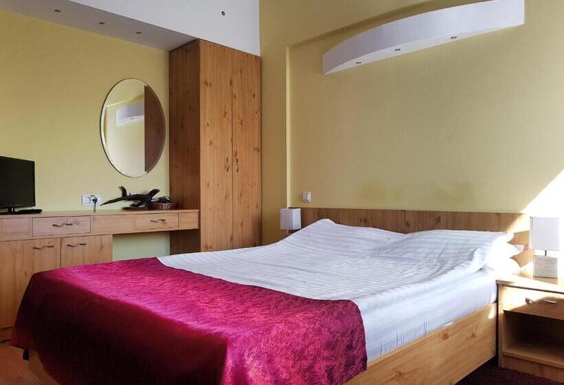Номер Стандарт, Pension Marina