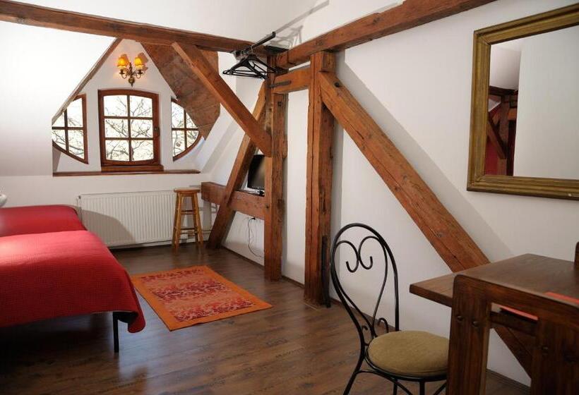 اتاق استاندارد, Bed And Breakfast Caffe Caffe