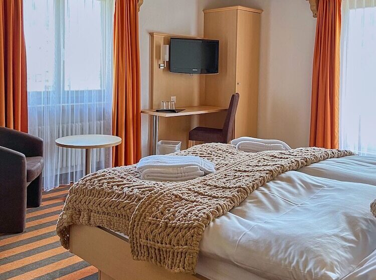 Номер Комфорт, Madrisa Lodge