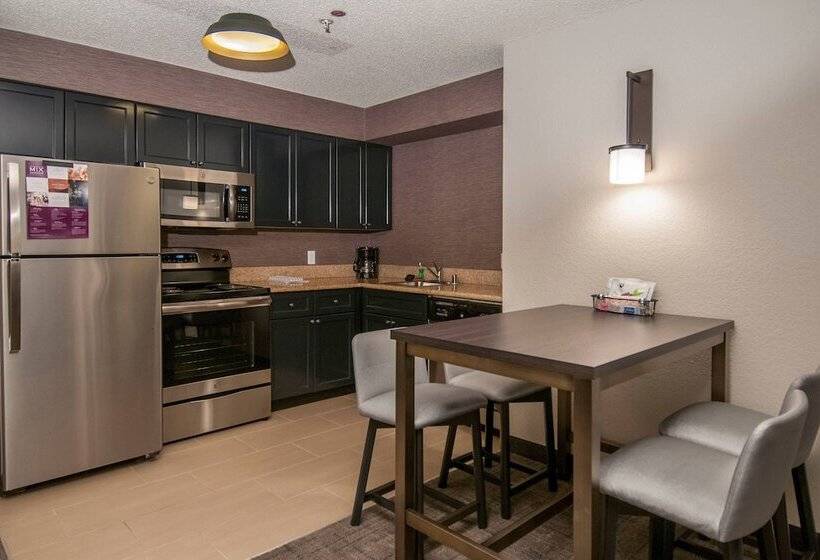 스위트, Residence Inn By Marriott Springdale