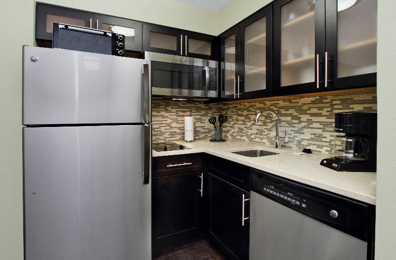 Люкс 2 Спальни, Staybridge Suites Tysons   Mclean, An Ihg