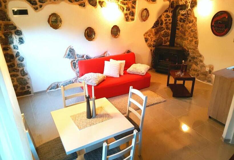 带1个卧室的带阳台的公寓, Ethno Village Kokorici