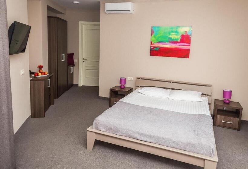 Номер Комфорт, Wellotel Chornomorsk