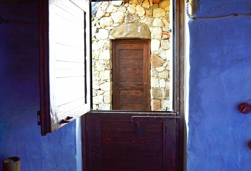 Номер Стандарт, Essenza Sardegna