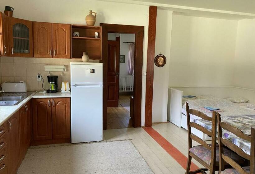 Дом 1 Спальня, Kerca Bio Farm