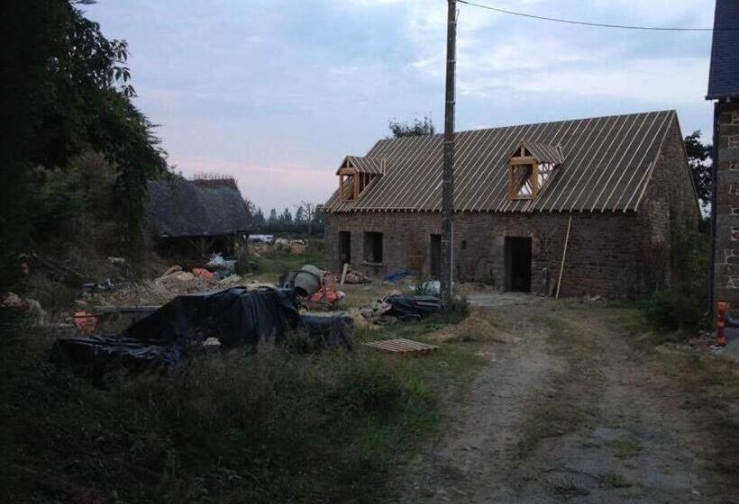 Трехместный Номер Стандарт Вид на Сад, La Maison De Benjamin