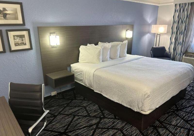 Номер Стандарт Двуспальная Кровать, Super 8 By Wyndham Lake George/downtown