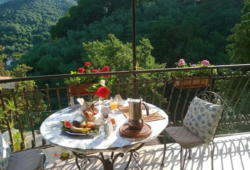 Номер Стандарт Вид на Сад, Il Rifugio Di Artemide Agriturismo