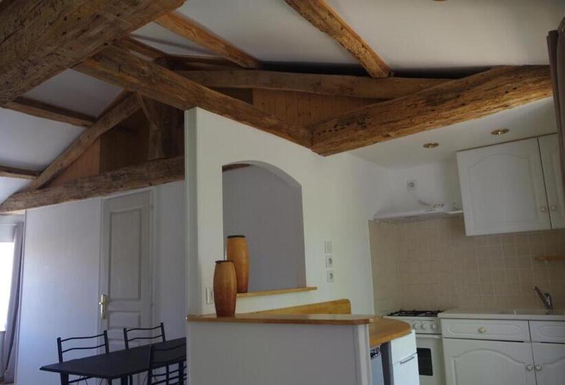 Студио Стандарт Кровать Кинг, Logis De La Clartière
