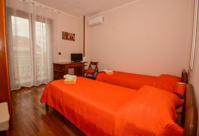 Классический Номер, B&b Mariposa