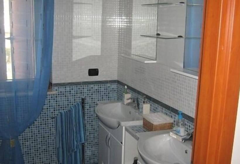 Номер Стандарт с Балконом, B&b Mariposa