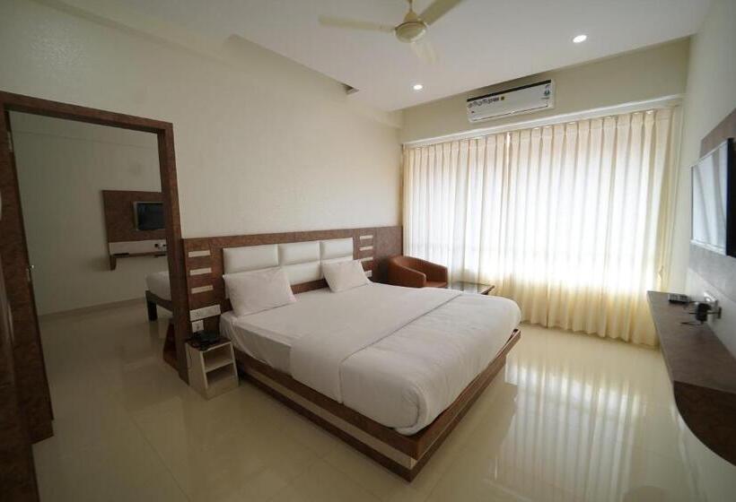 高品质的四人房间, Bhramari Nest