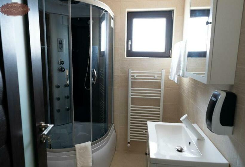 اتاق استاندارد با تخت بزرگ, Campus Caffe Mansion