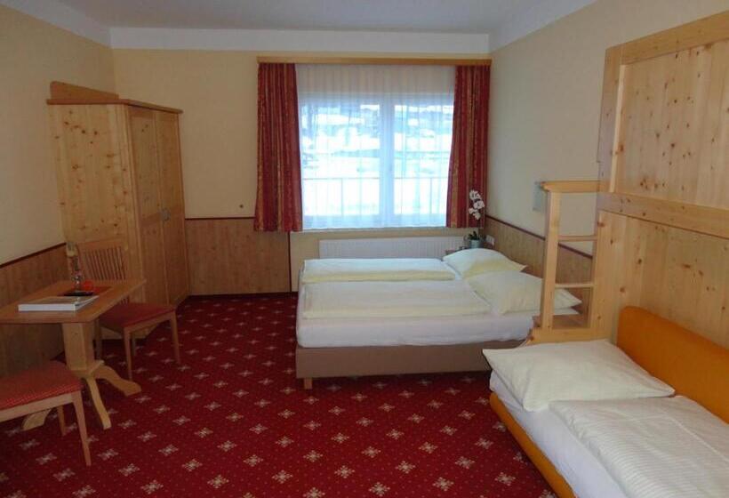 Номер Стандарт Трехместный, Hubertushof