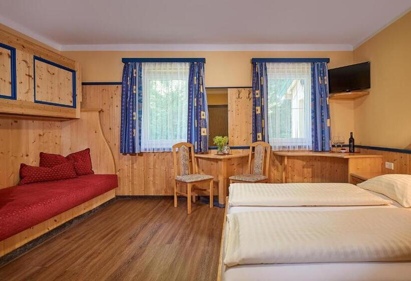 Четырехместный Номер Стандарт, Hubertushof