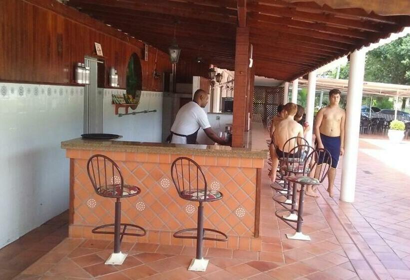 1 Bedroom Apartment Lake View, Lindo Flat No Cavalinho Branco Com Piscina Aquecida A17