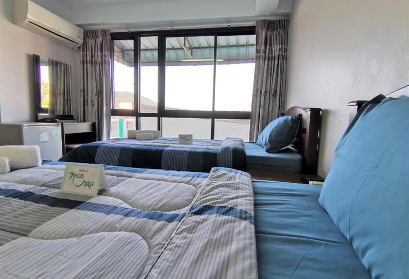 اتاق لوکس, Nice Nap Hostel