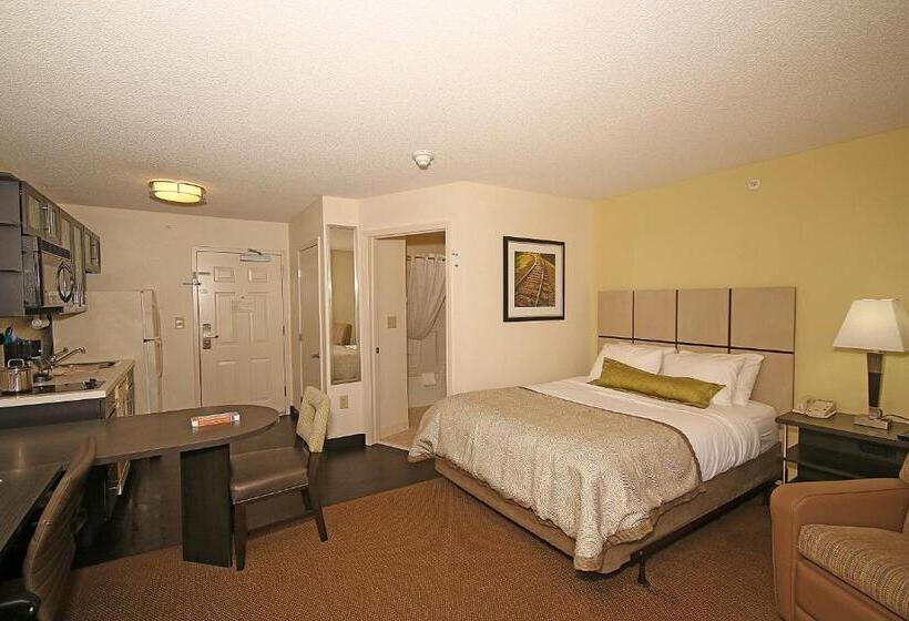 Студия Стандарт, Candlewood Suites Newport News Yorktown, An Ihg