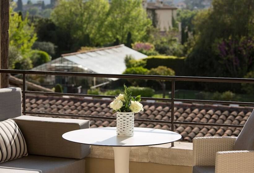디럭스 룸, Domaine Du Mas De Pierre