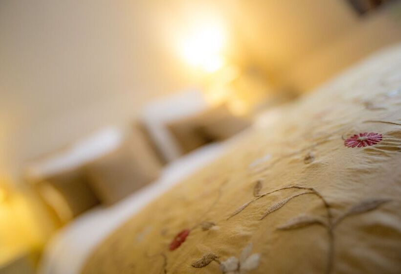 Номер Стандарт Индивидуальный, Villa Augeval Hôtel De Charme & Spa