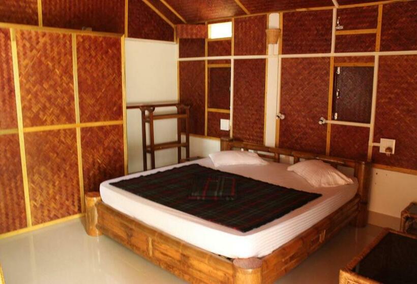 带阳台的豪华间, Nature Hunt Eco Camp