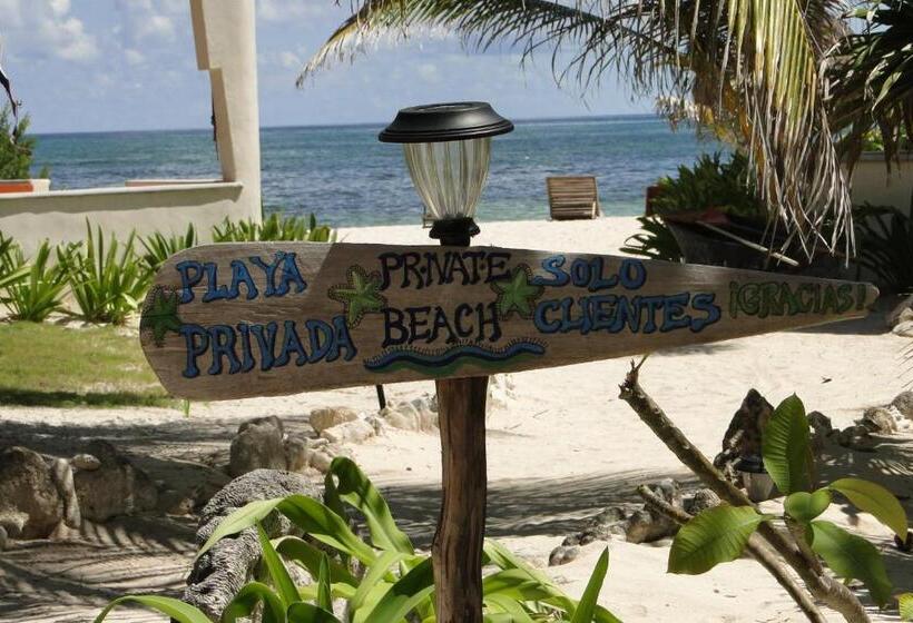 スタンダードバンガロー, Mayan Beach Garden
