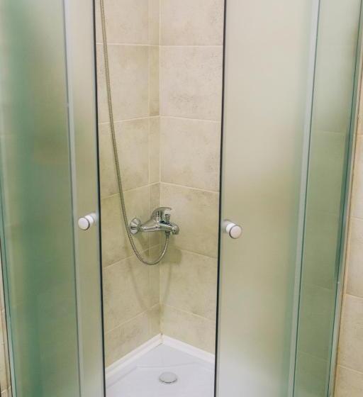 Трехместный Номер Deluxe, Berizka