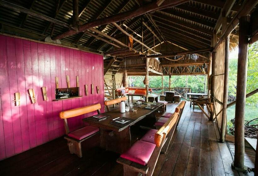 Бунгало Семейное Вид на Море, Urraca Monkey Island Eco Resort
