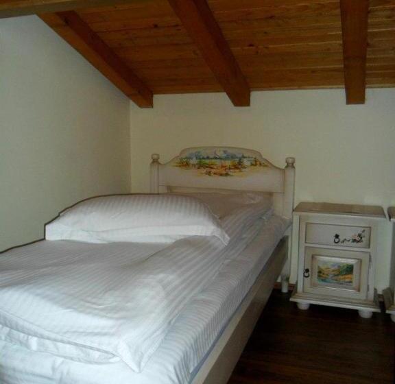 3 Bedroom Suite, Pensiune Maria