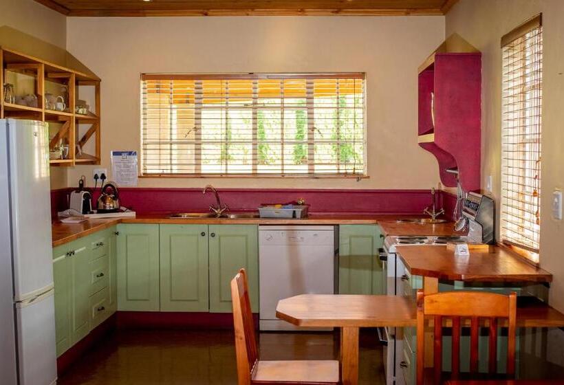 Шале 1 Спальня, Wetlands Country House & Sheds