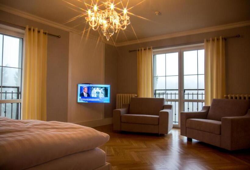 Апартаменты Superior 1 Спальня, Spa Hotel Garni Löwenstein