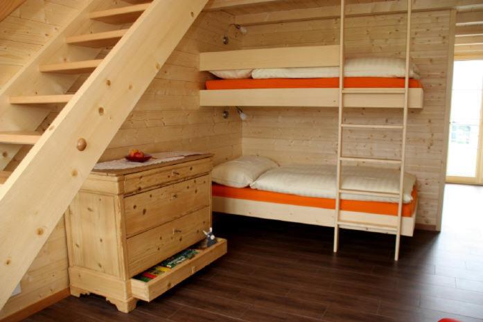 Семейный Номер, Bnb Haag