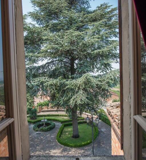 Люкс Повышенной Комфортности, Castello Di Mornico Losana