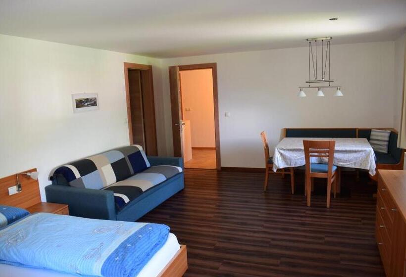 Апартаменты 3 Спальни, Ferienhof Mairulrich