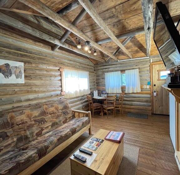 Бунгало Стандарт, Sportsman Lodge Melrose Mt