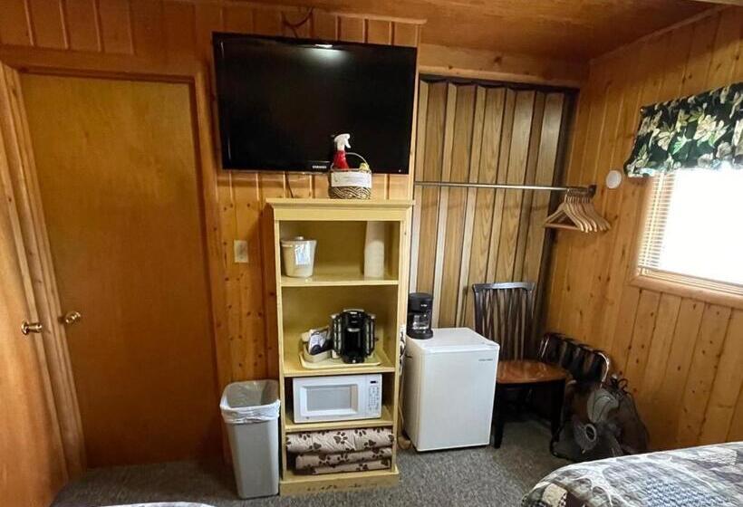 Номер Deluxe, Sportsman Lodge Melrose Mt